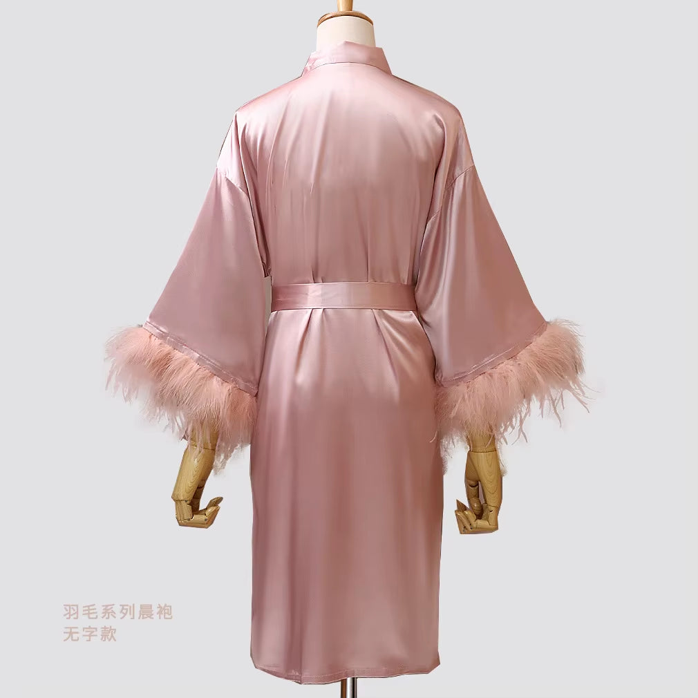 New FEATHER Bride Bridesmaid Wedding Robe Short Satin Nightwear Intimate Lingerie Women Kimono Bathrobe Gown Nightgown